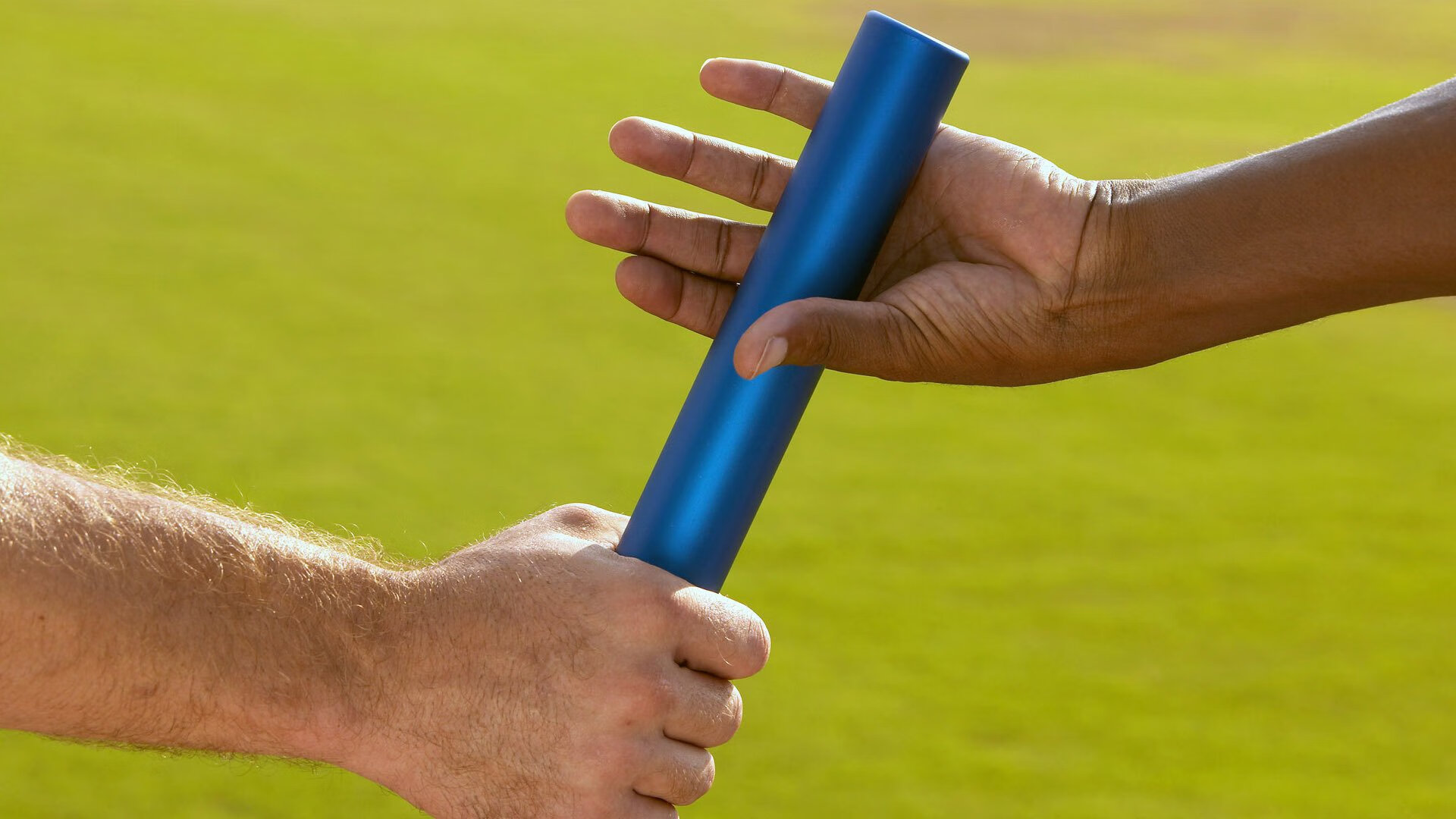 星空体育在线-“德甲亮点不断，季后赛格局逐渐清晰”，德甲赛季最佳